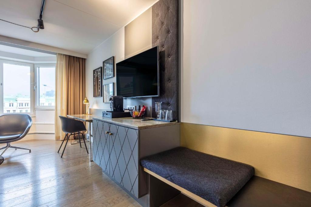 
Executive Room with Square View- min 25 years of age acceptable
