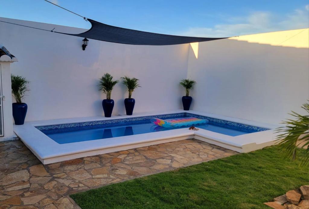 Πισίνα στο ή κοντά στο Santa Fe House