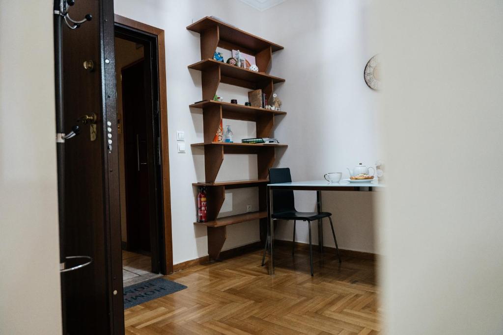 Knižnica v apartmáne