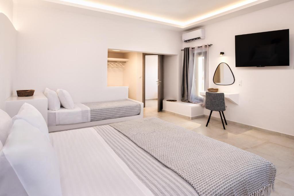 Santorinn Suites Fira - Resim 6