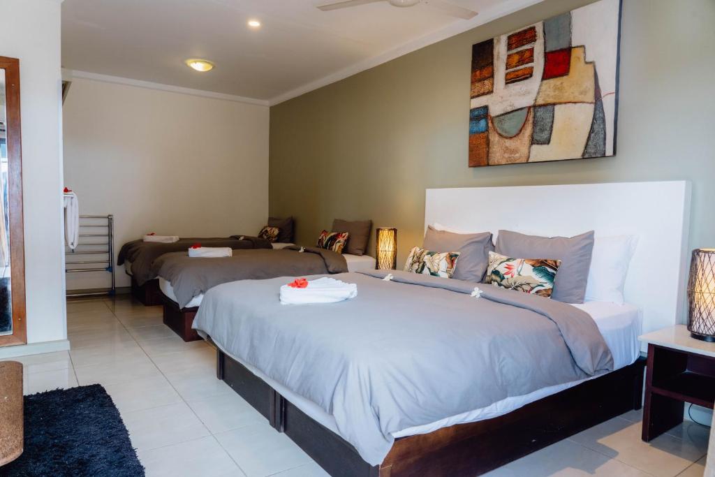 Smugglers Cove Beach Resort & Hotel - Suite Ejecutiva