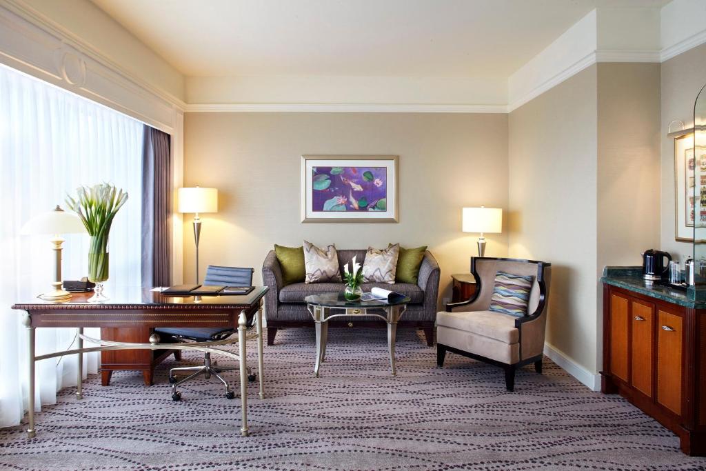 Posezení v ubytování JW Marriott Hotel Surabaya