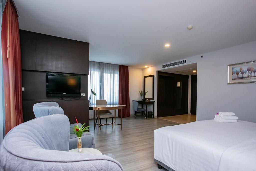 Empress Pattaya Hotel - Resim 6