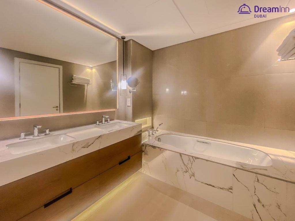 Koupelna v ubytování Dream Inn - Address Beach Residence - Free Beach Access