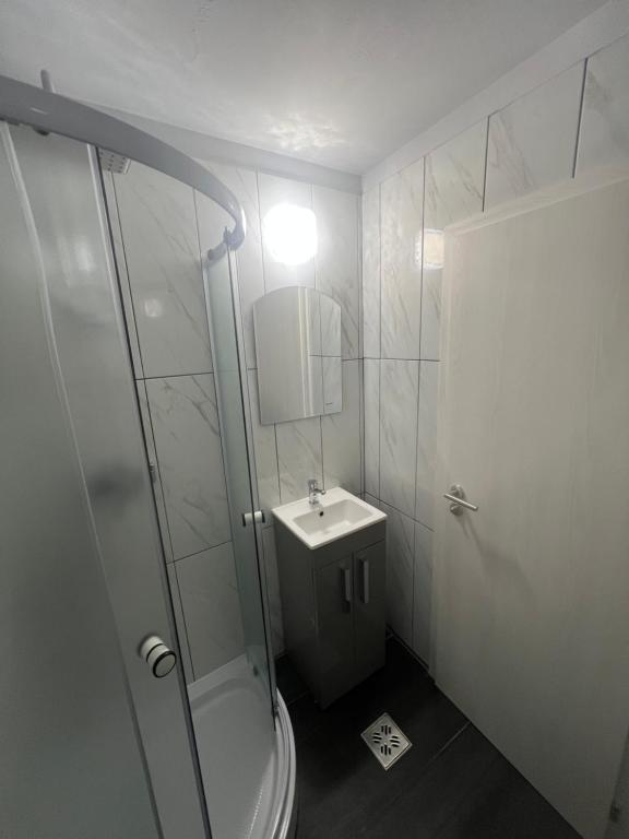 Hotel Le Baron - Resim 10