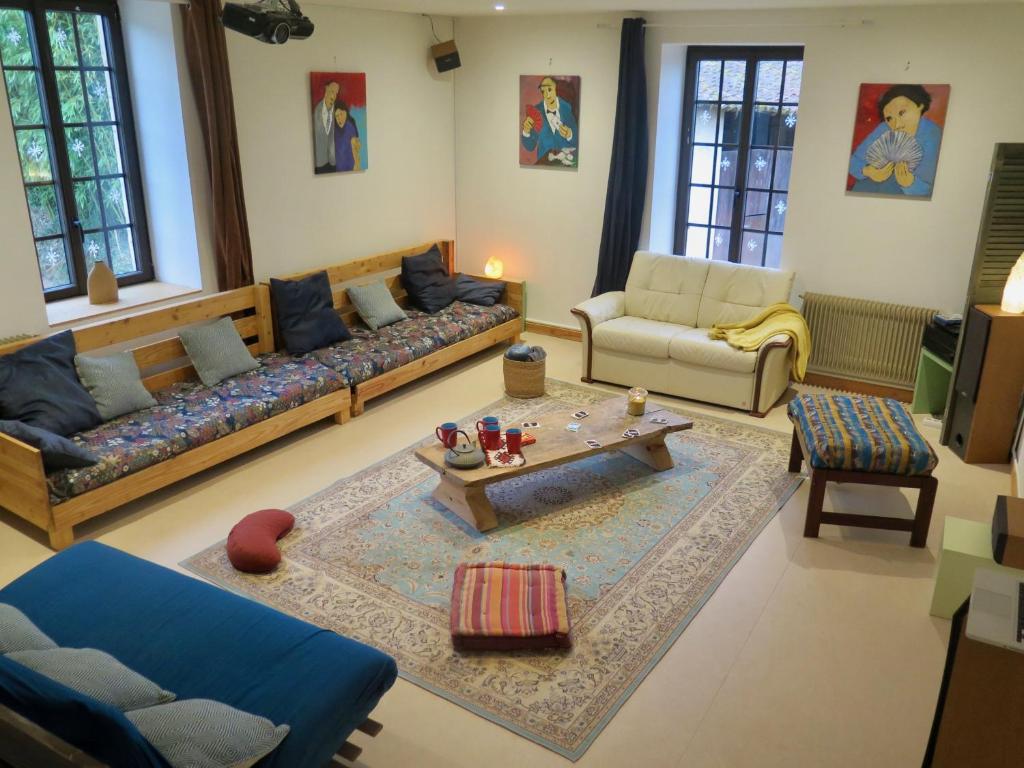 Photo de la galerie de l'établissement Gîte Moulin Ripaille, à Saint-Amour