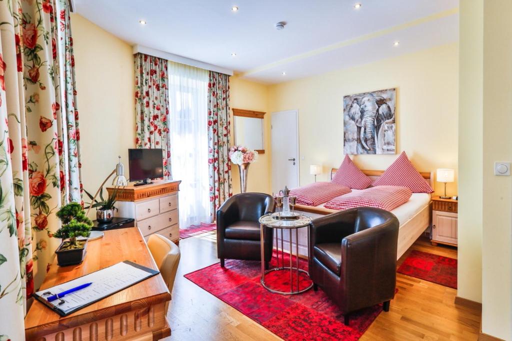 Posezení v ubytování Hotel zum Goldenen Löwen