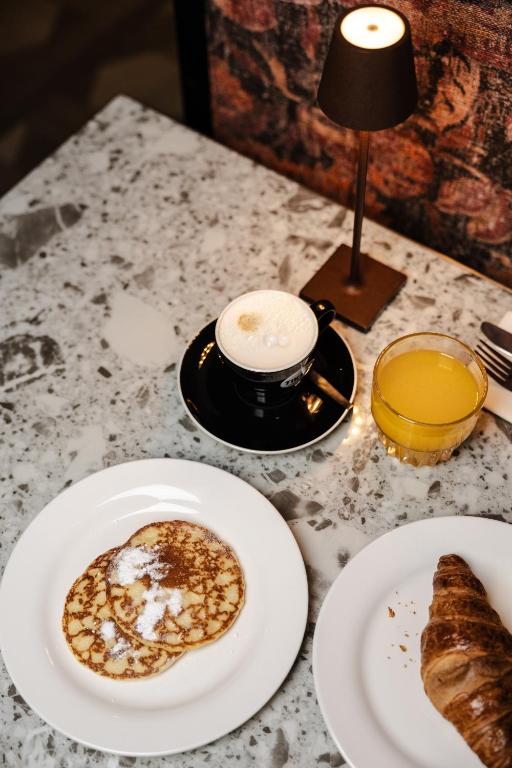 Hotel Twenty-Three Amsterdam Airport - Resim 12