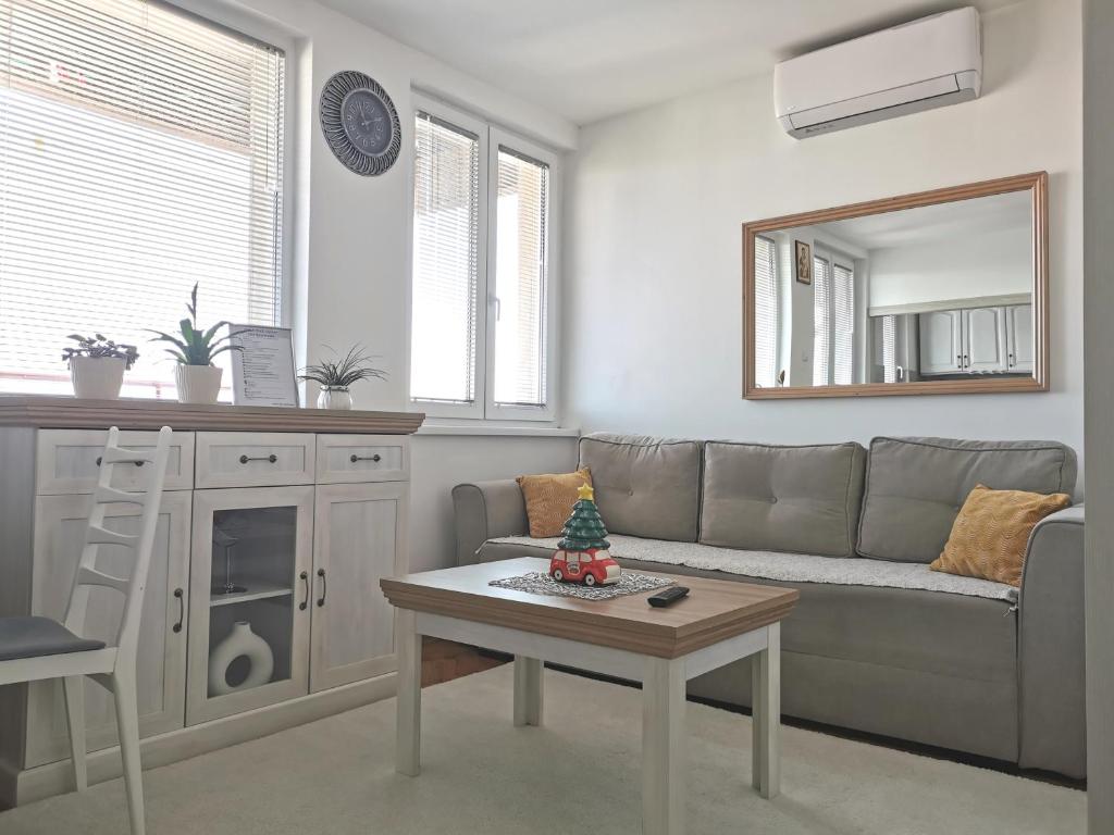 Гостиная зона в Centar City Apartment