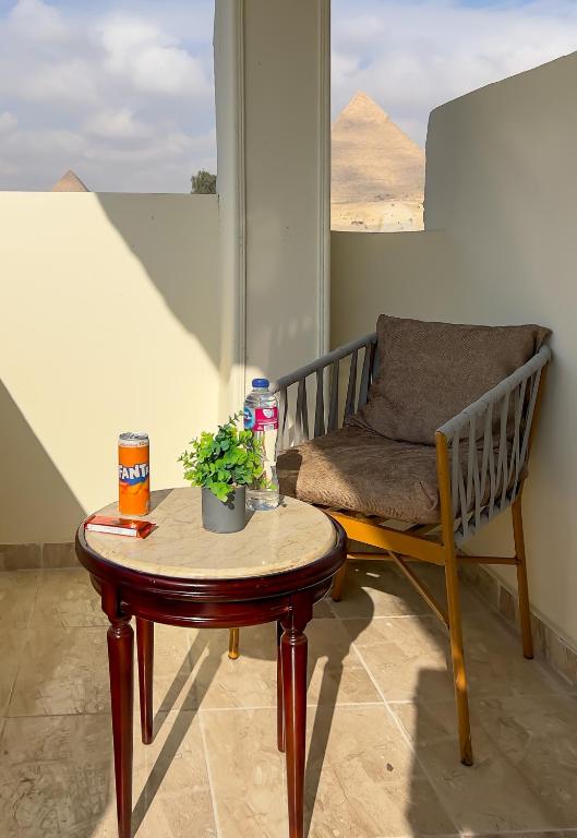 Balkón nebo terasa v ubytování Giza Pyramids Inn