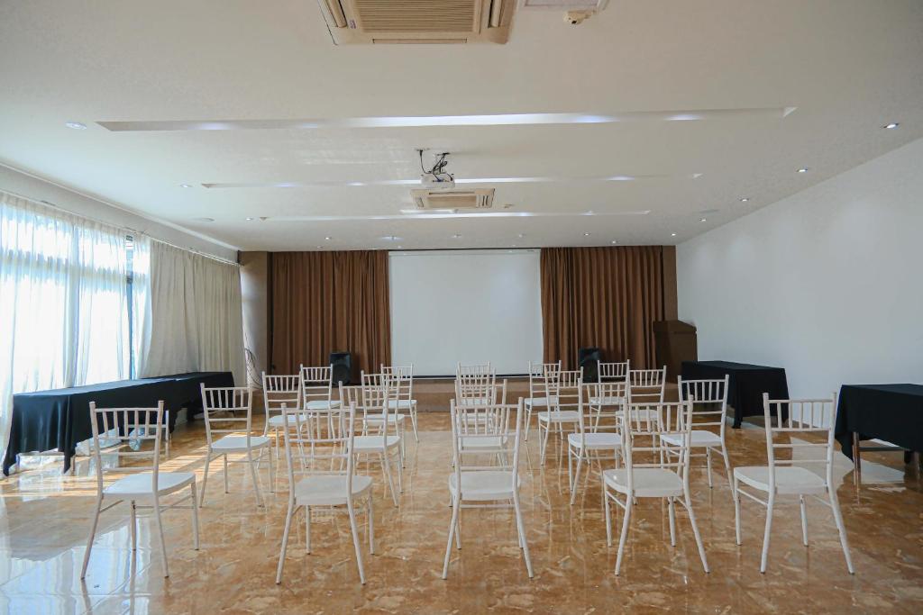 Brown House Hotel - Resim 27