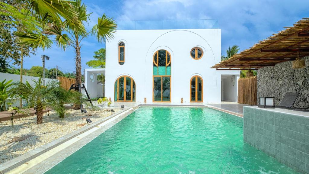 Imagen de la galería de A Dream Naka Island - Beachfront Retreat, en Ko Naka