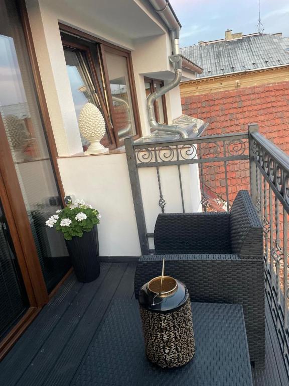 Balkón nebo terasa v ubytování Apartmán