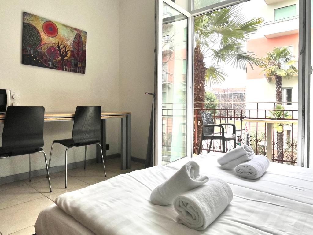 GuestHouse University by LR - self check in - Resim 2