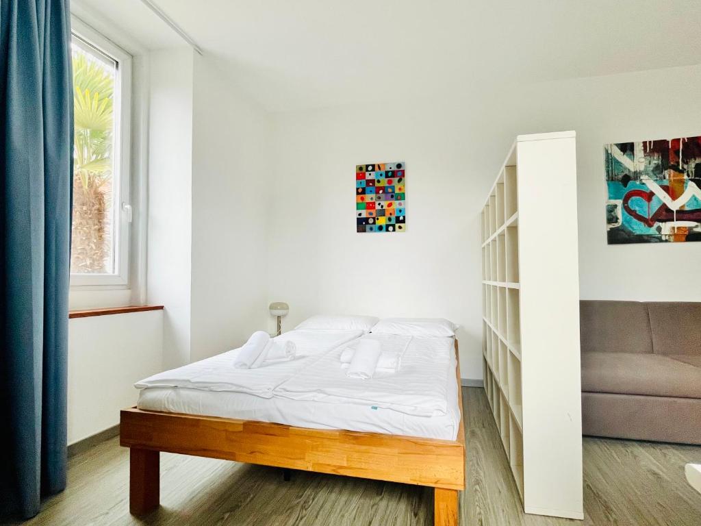 GuestHouse University by LR - self check in - Resim 36