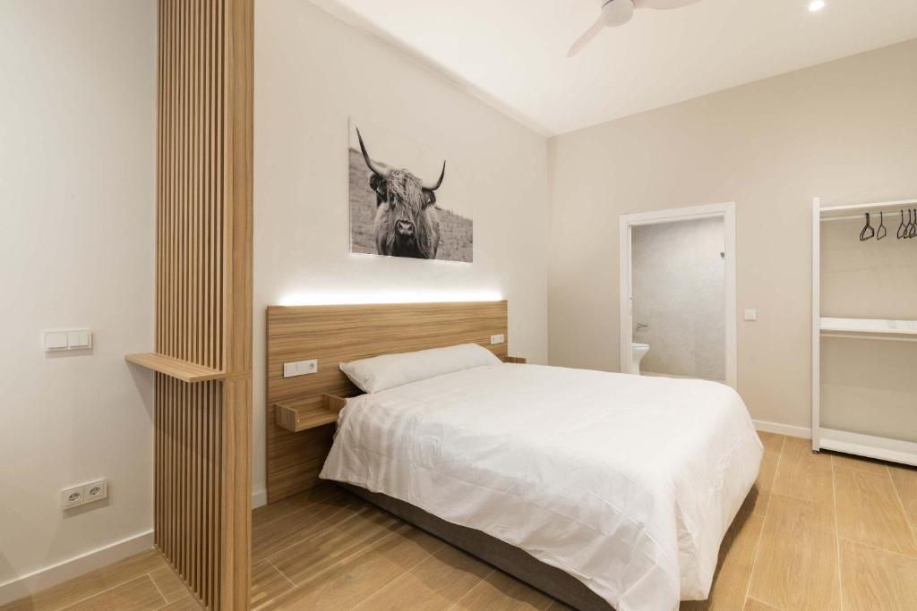 Postel nebo postele na pokoji v ubytování Luxury Apartment Oceanografic 6 pax