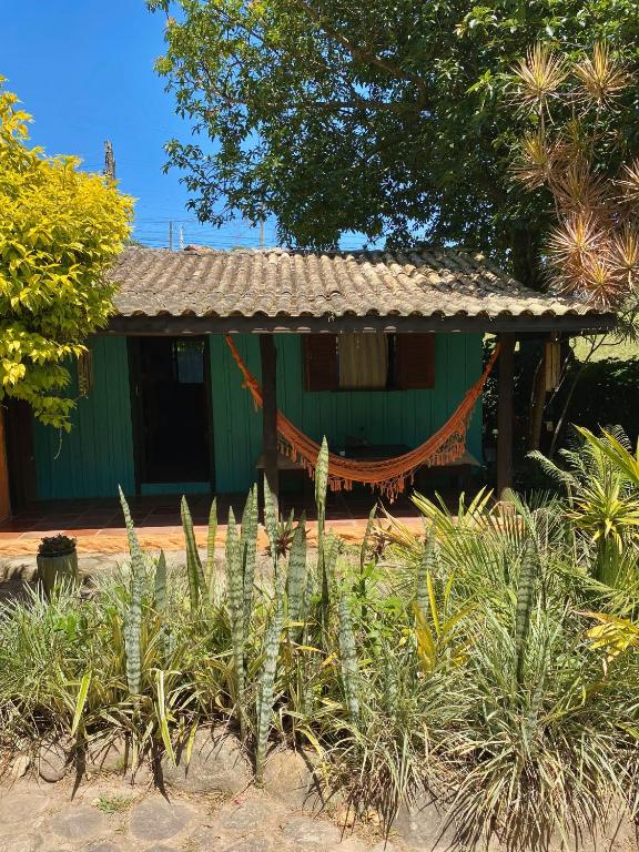 Haleakala Hostel & Pousada - Lit Dans Une Salle De Dortoir Mélangée à 8 Lits