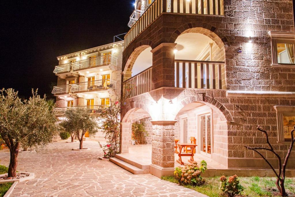 Budova, kde se motel nachází
