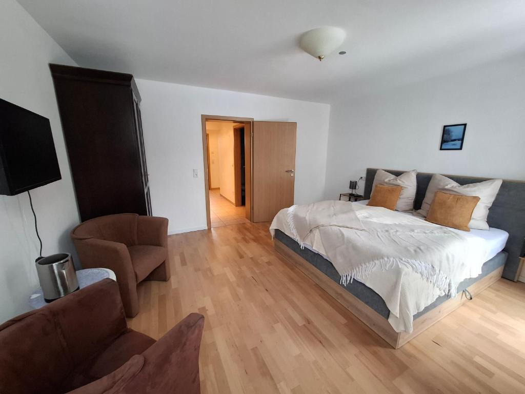 Postel nebo postele na pokoji v ubytování Haus Astenberg