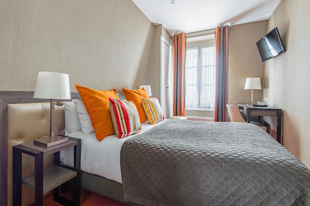 Eiffel Kennedy - Resim 12