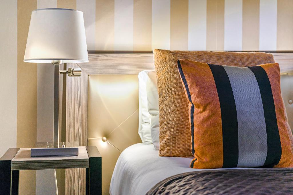 Eiffel Kennedy - Resim 17