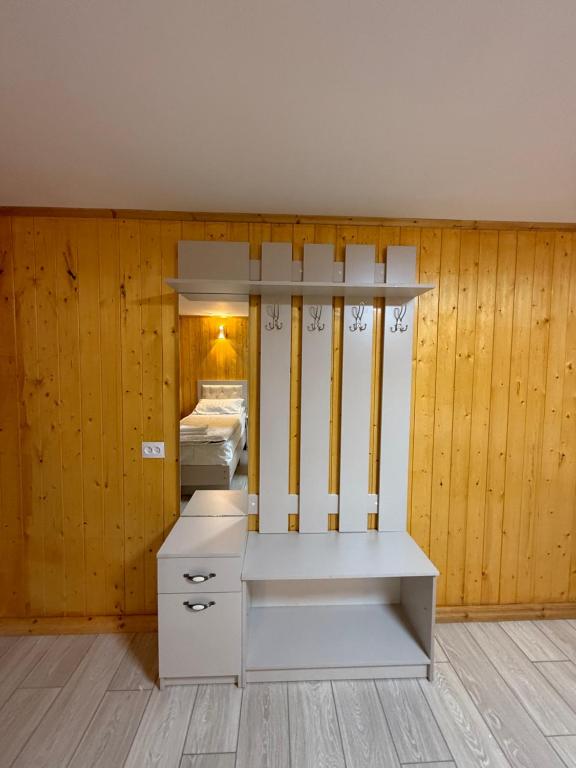 Ένα ή περισσότερα κρεβάτια σε δωμάτιο στο Mountain Discoveries guest house
