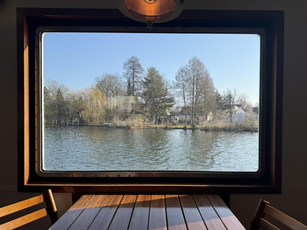 DAS SCHMÖCKWITZ - Resim 24