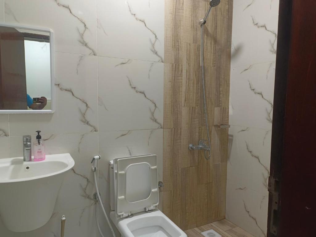 Koupelna v ubytování AL SHAMS MUSCAT MALE hostel