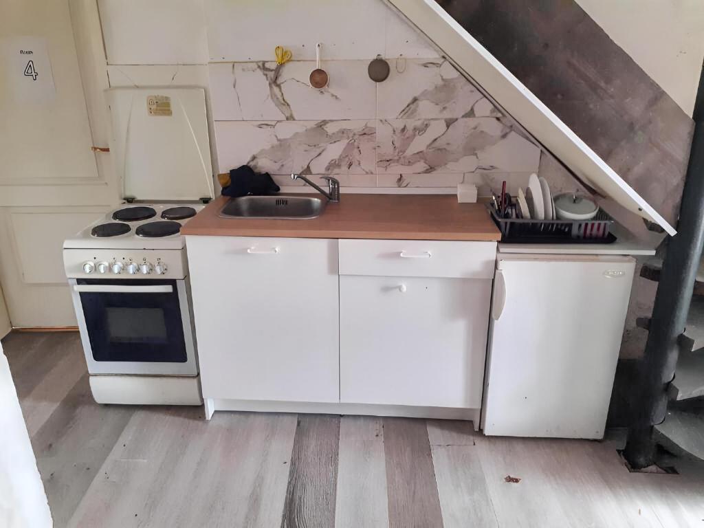 Kuchyň nebo kuchyňský kout v ubytování Belgrade Hostel Shambala