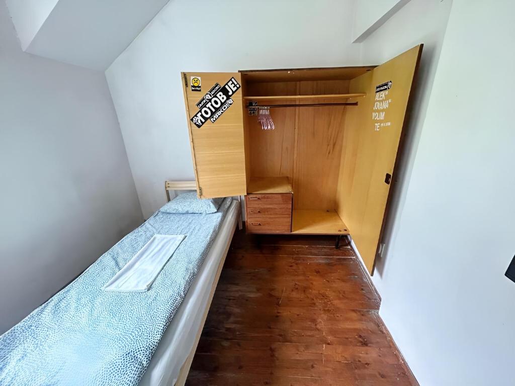 Postel nebo postele na pokoji v ubytování Belgrade Hostel Shambala