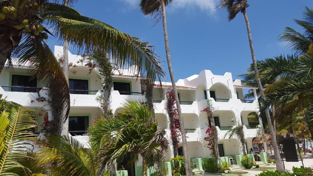 Hotel Club Akumal Caribe photo