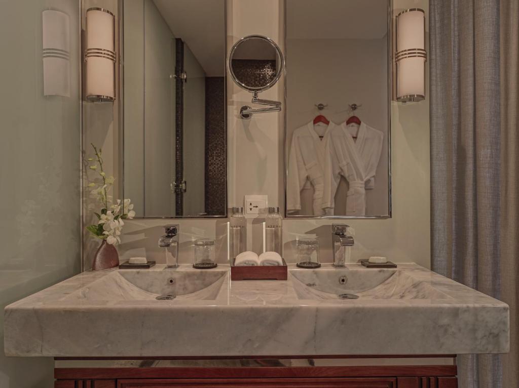 Azerai La Residence, Hue - 4