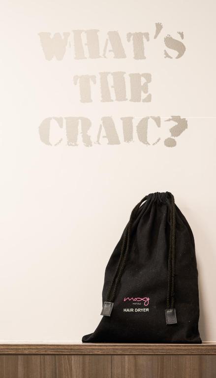 Moxy Dublin City - Resim 11