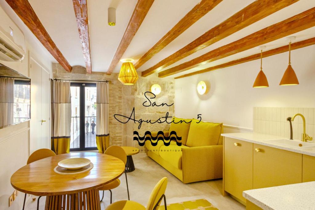 Cozy charming apartment in historic center
