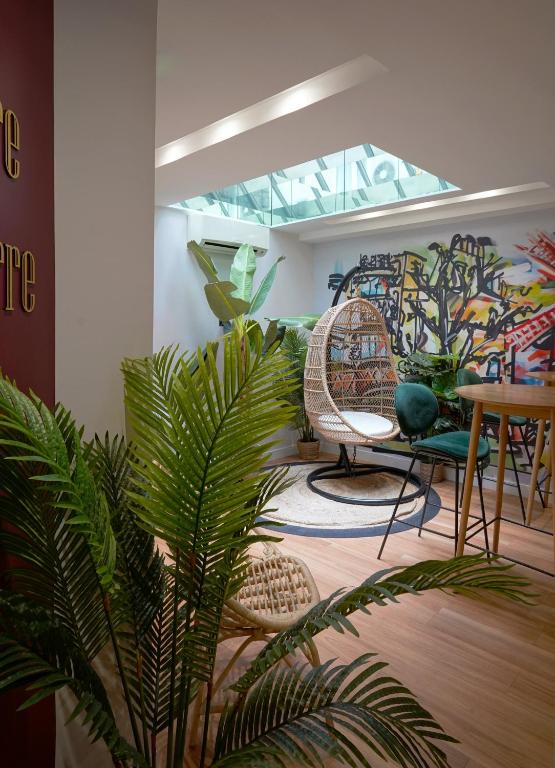 Hôtel Le Montmartre Saint Pierre - Resim 12