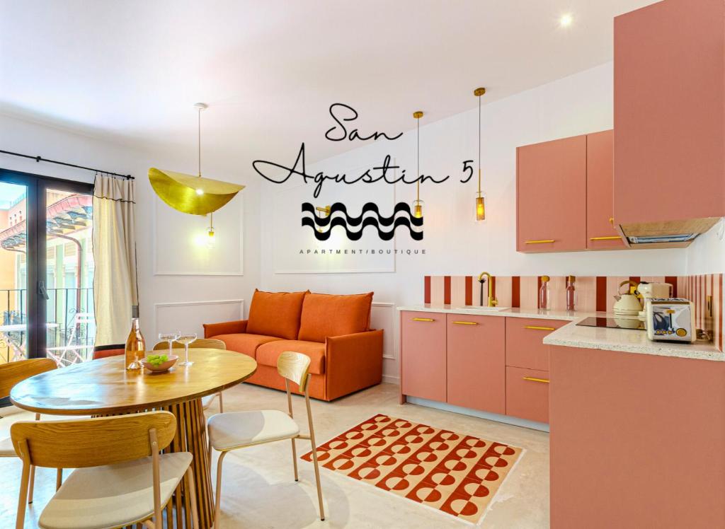 Apartment with exceptional charm in historic center of Alicante