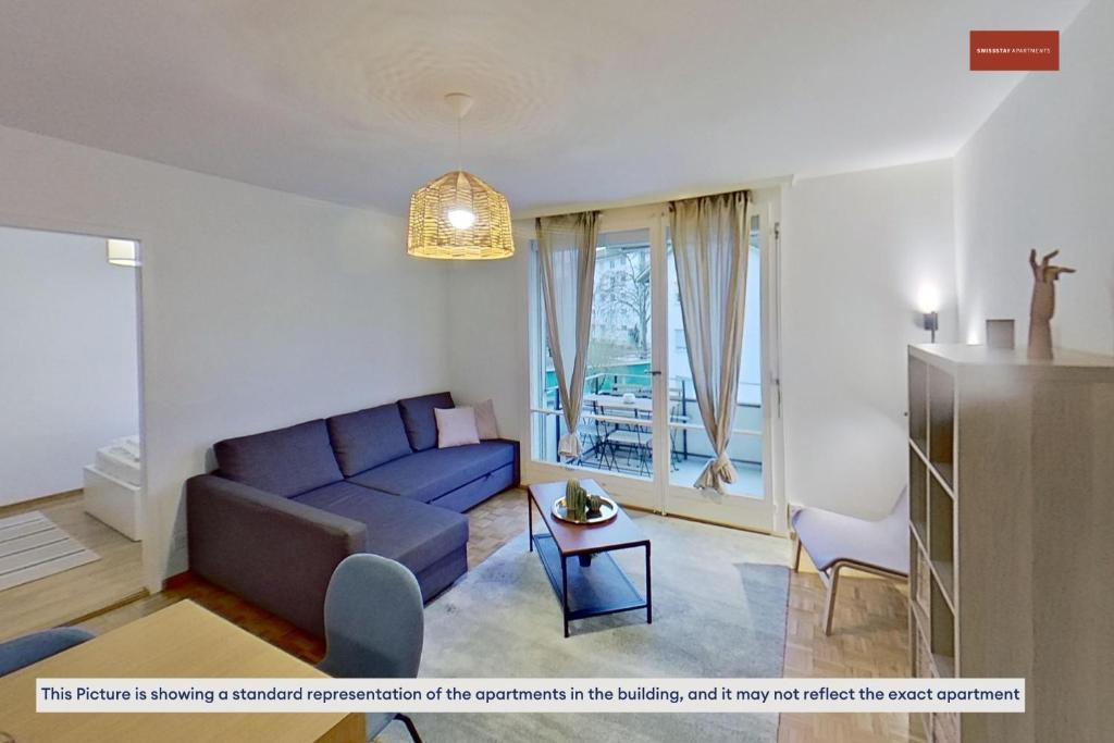 Charming Apartment 15 Mins from City Life - Resim 16