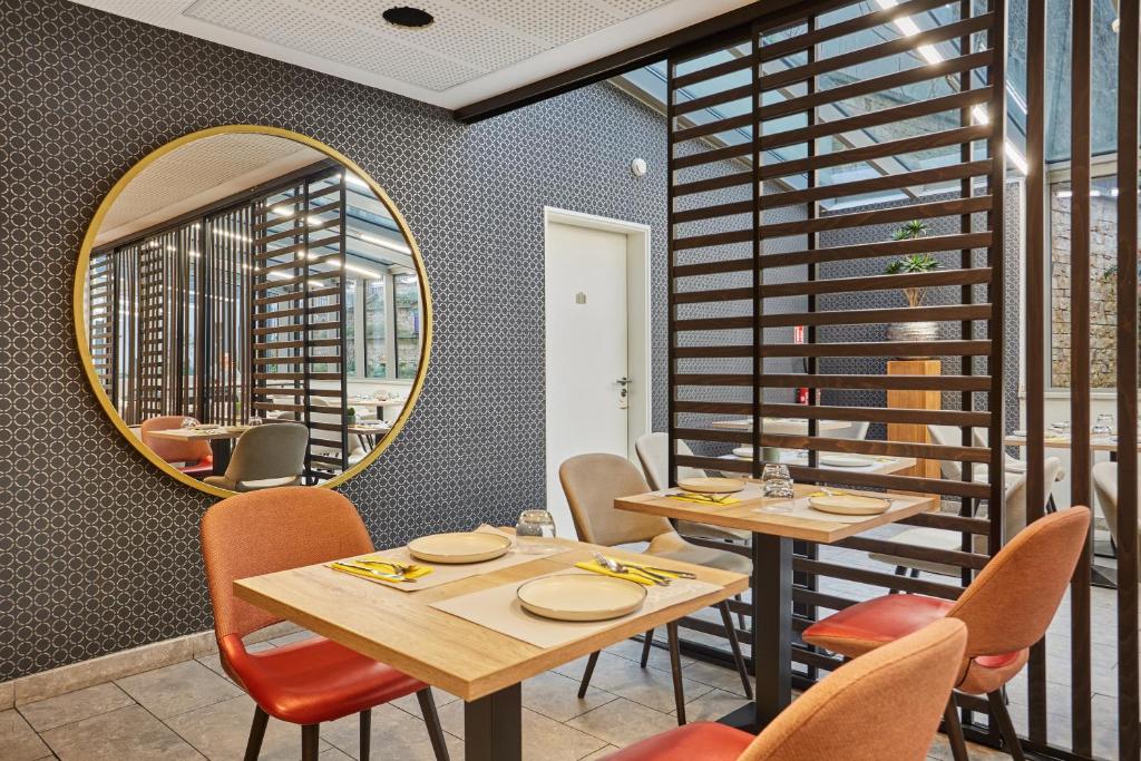 Appart Hotel Odalys City Paris Montmartre - Resim 9