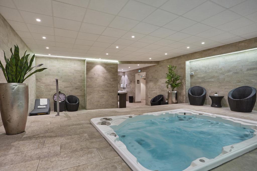 Appart Hotel Odalys City Paris Montmartre - Resim 40