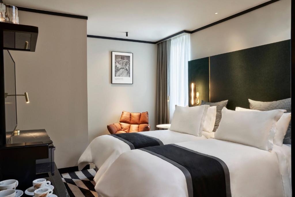 Academias Hotel, Autograph Collection - Resim 4