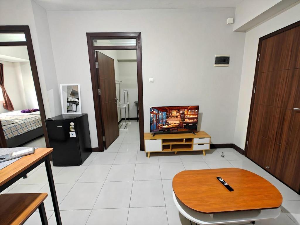 Gallery image of Cheapest 2BR Pluit Sea View Apt with Pool by 2ndHome in Jakarta