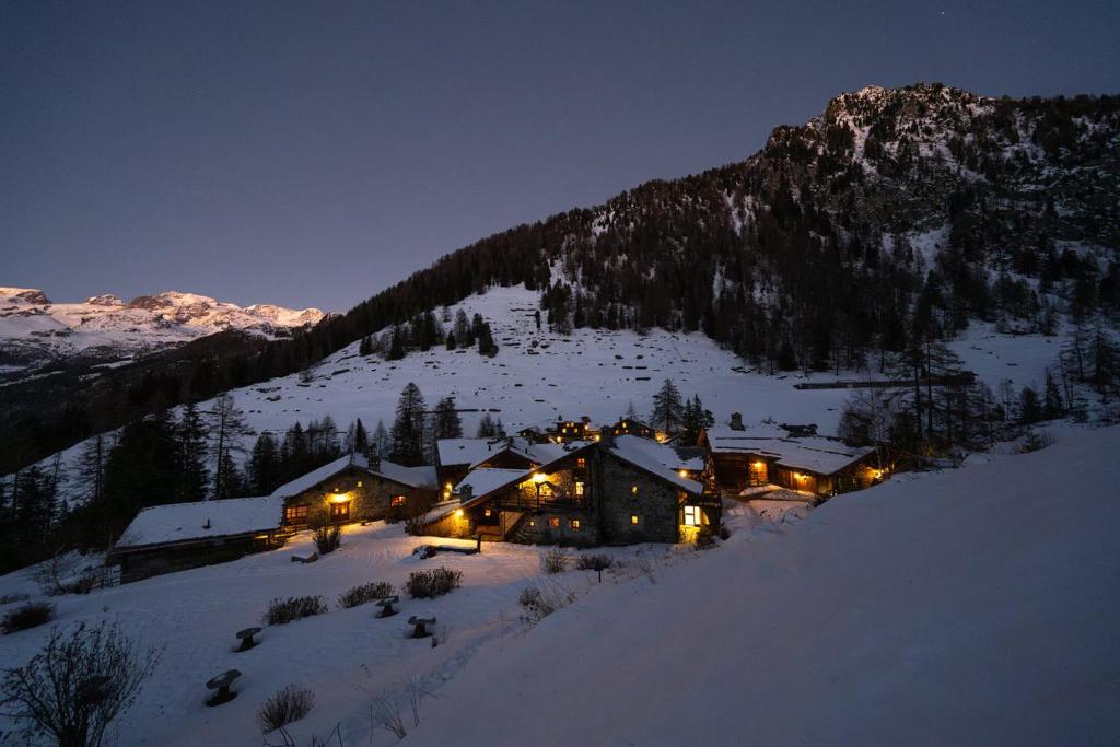Hotellerie De Mascognaz v zime