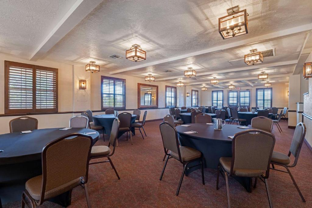 Best Western Plus Hacienda Hotel Old Town photo