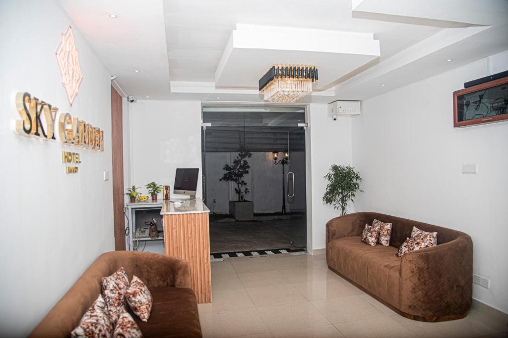 Posezení v ubytování Sky Garden Hotel - KANDY