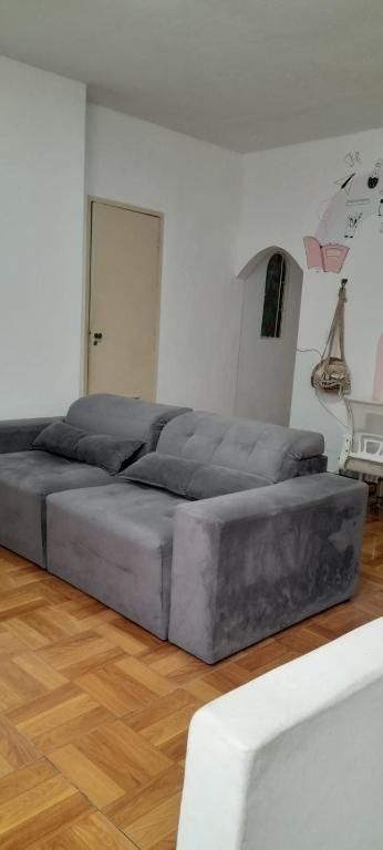 Guest House em Botafogo - vista, tranquilidade e camas individuais em ambiente exclusivo para até 5 hóspedes -acesso somente por escadasにあるシーティングエリア