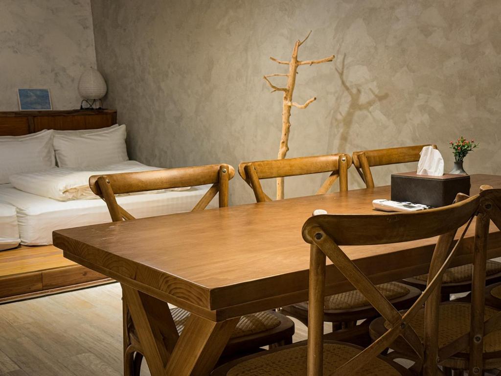 Posezení v ubytování 九份杉嶼民宿 Jiufen Cedar Lodge