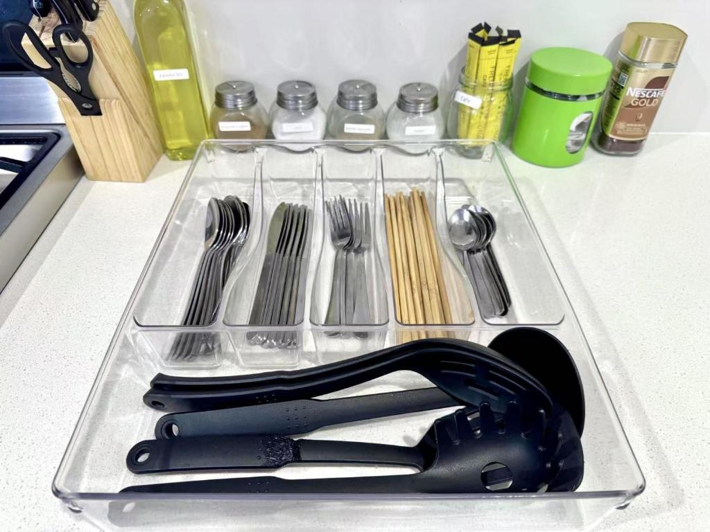 Modern Comfy 3 Bedrooms House in Chartwell - Resim 41