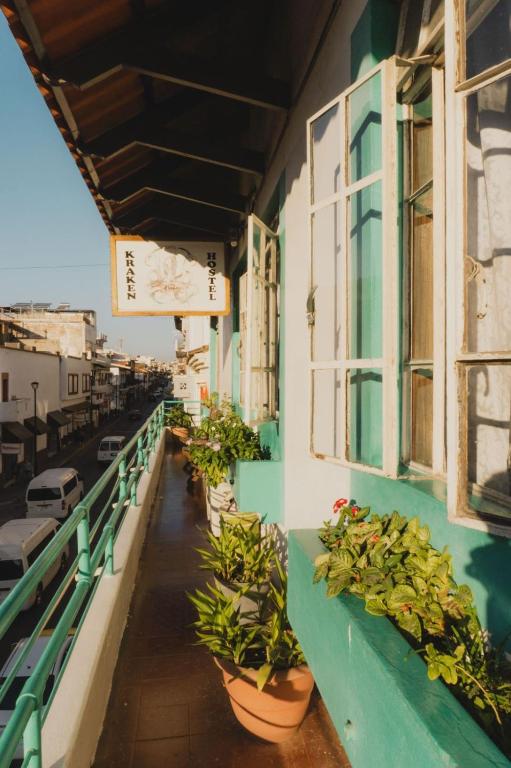 Balkón nebo terasa v ubytování Casa Kraken Hostel