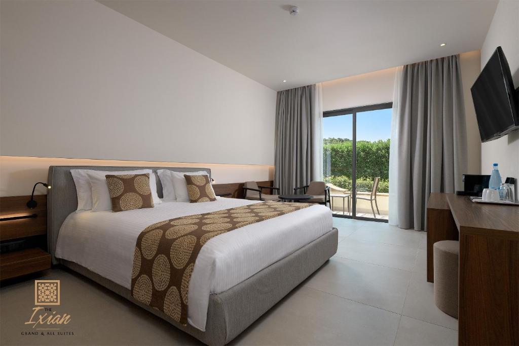The Ixian Grand & All Suites - Adults Only Hotel - 