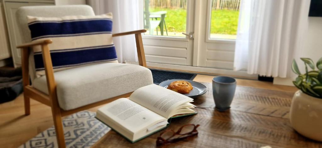 Ruang duduk di Hottub cottage deluxe, BBQ, 6p aan meer Gelderland